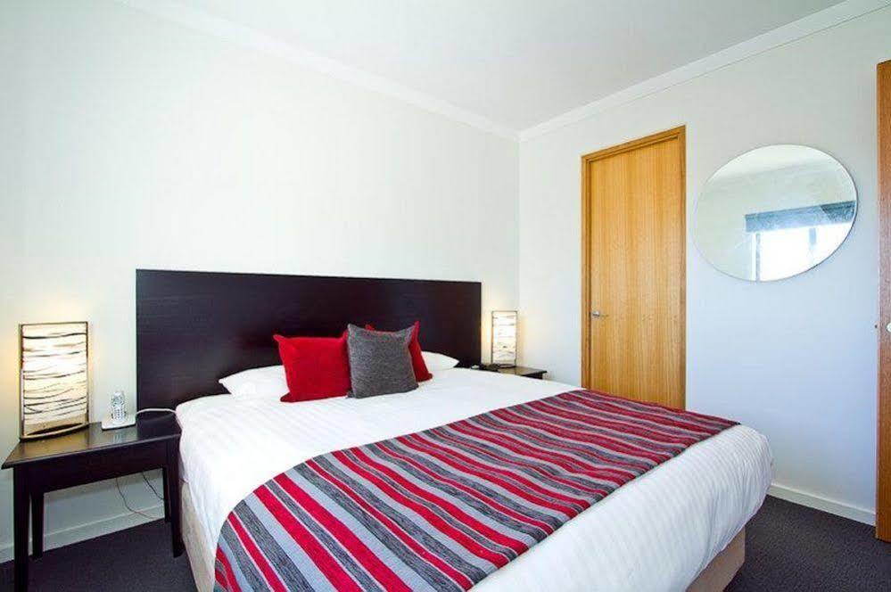 Quest On Rheola Aparthotel