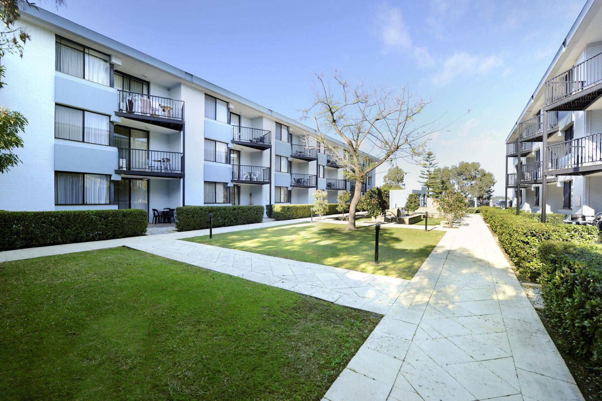 Aparthotel Lodestar Waterside Perth