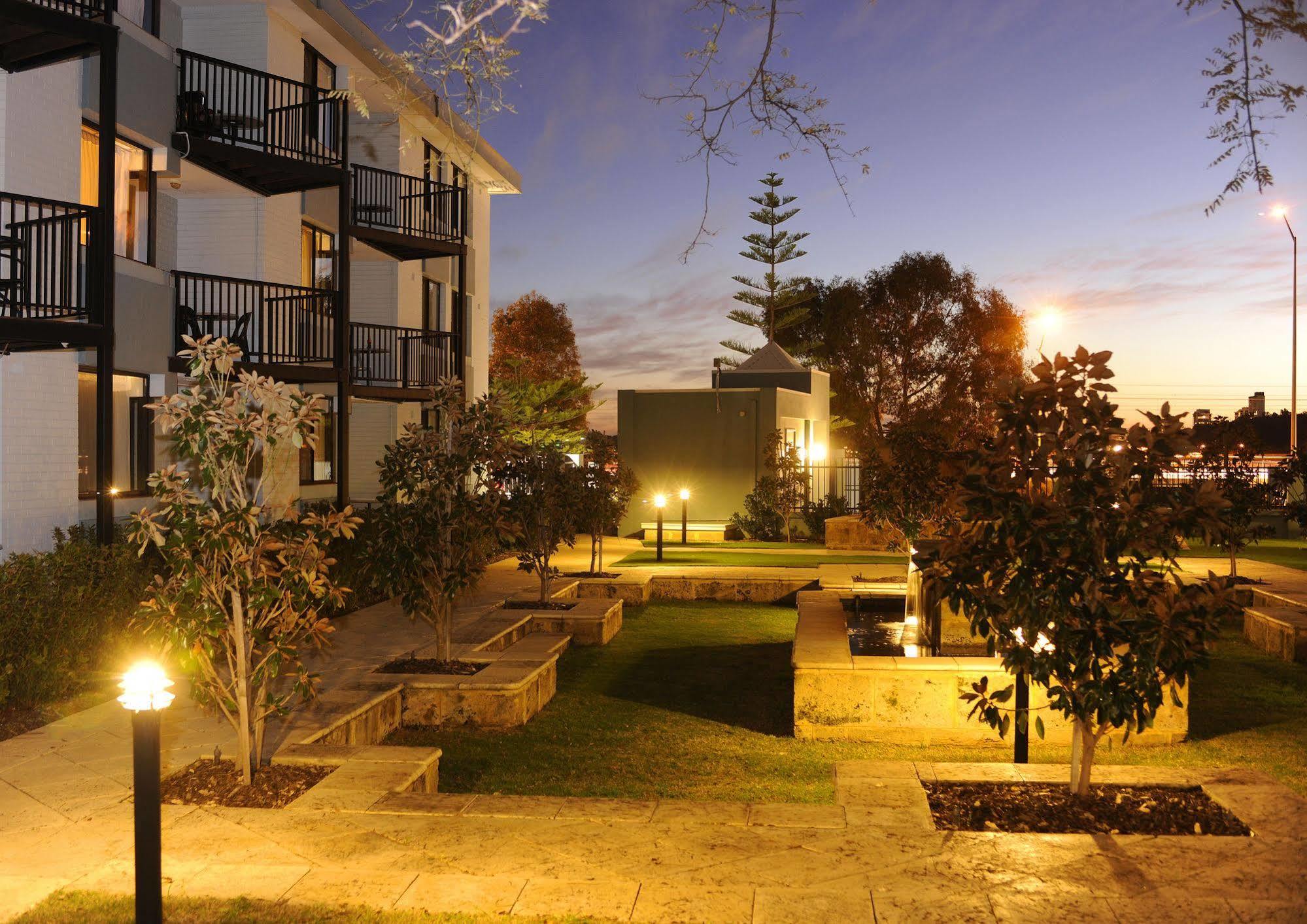 Aparthotel Lodestar Waterside Perth