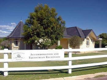 Luxury At Brookleigh 3* Perth