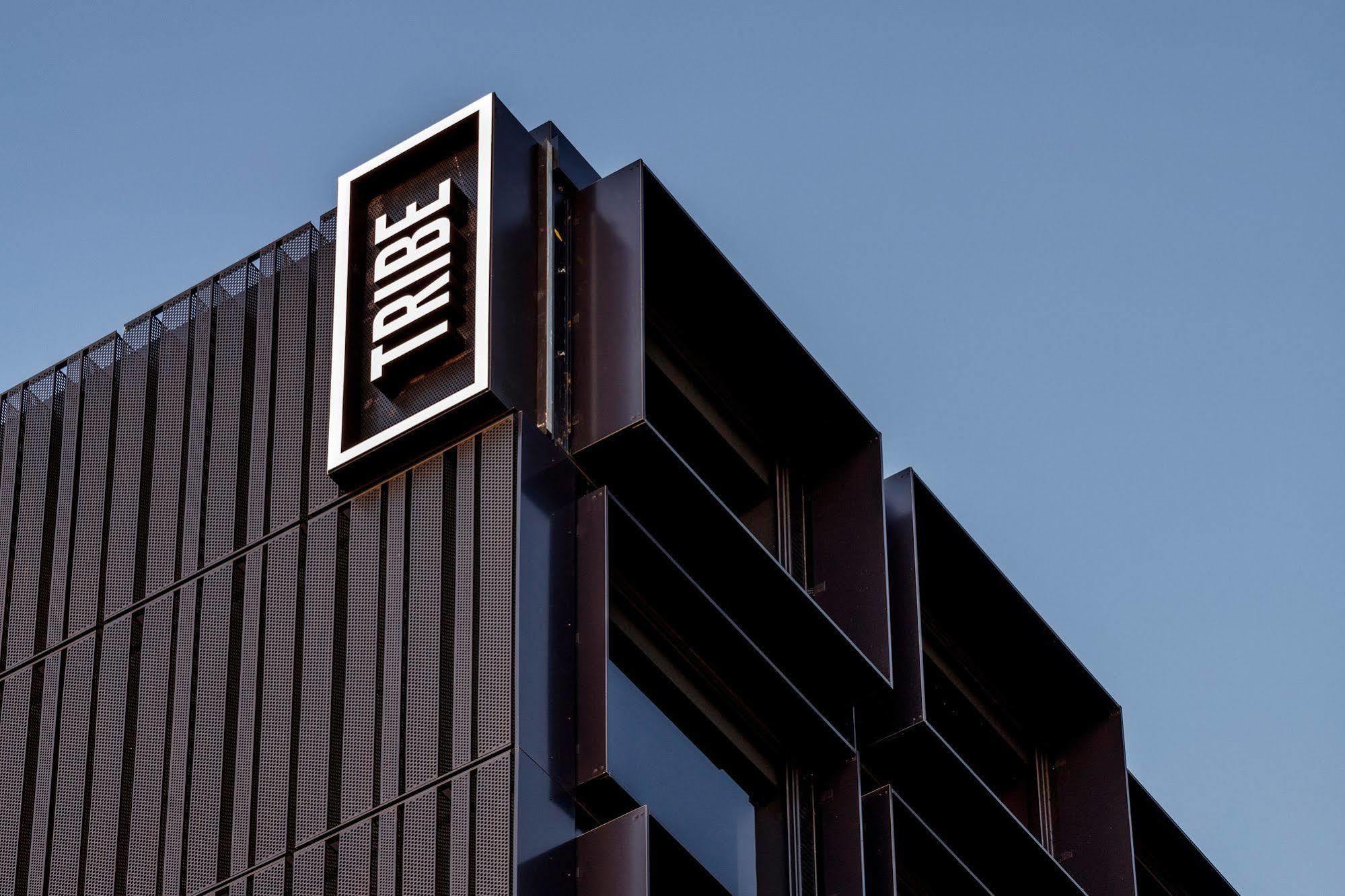 Tribe Kings Park Hotel