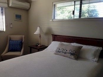 Trigg Retreat Bed & Breakfast Perth
