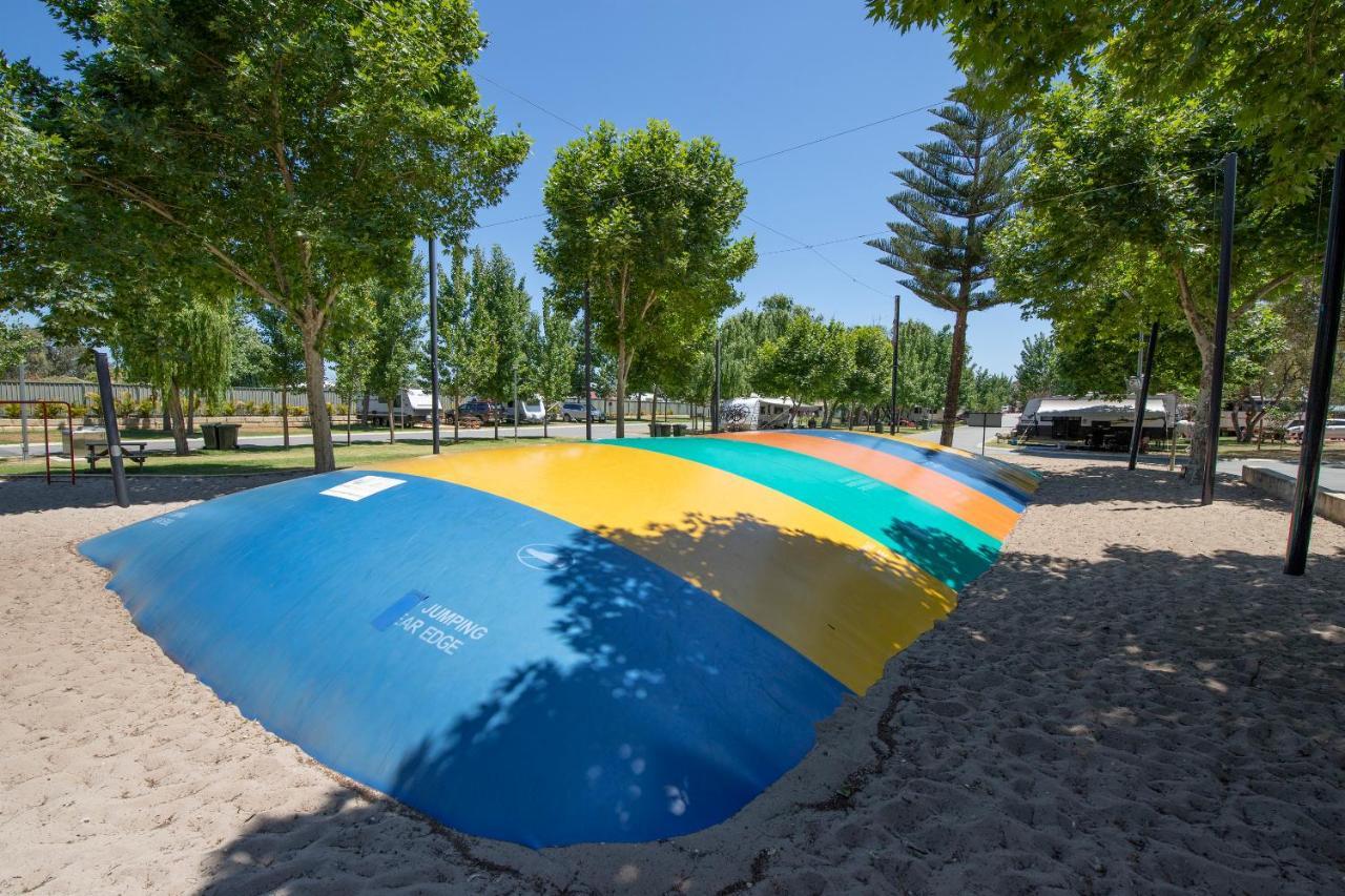 Karrinyup Waters