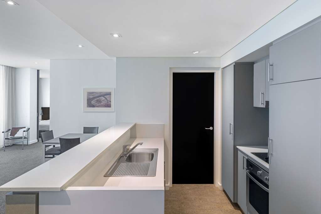 Aparthotel Adina Perth