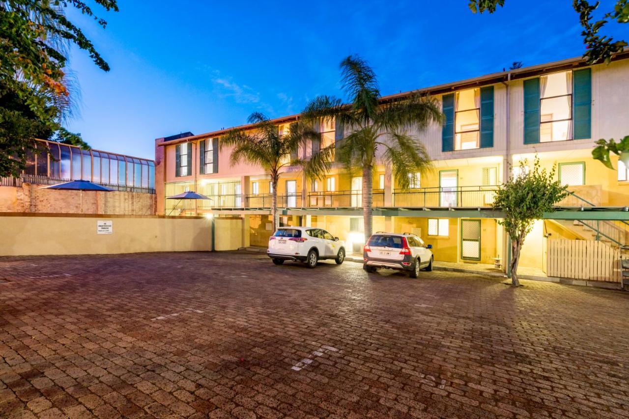 Cottesloe Chalet *