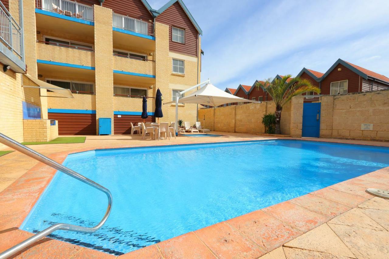 Hillarys Marina Apartment *