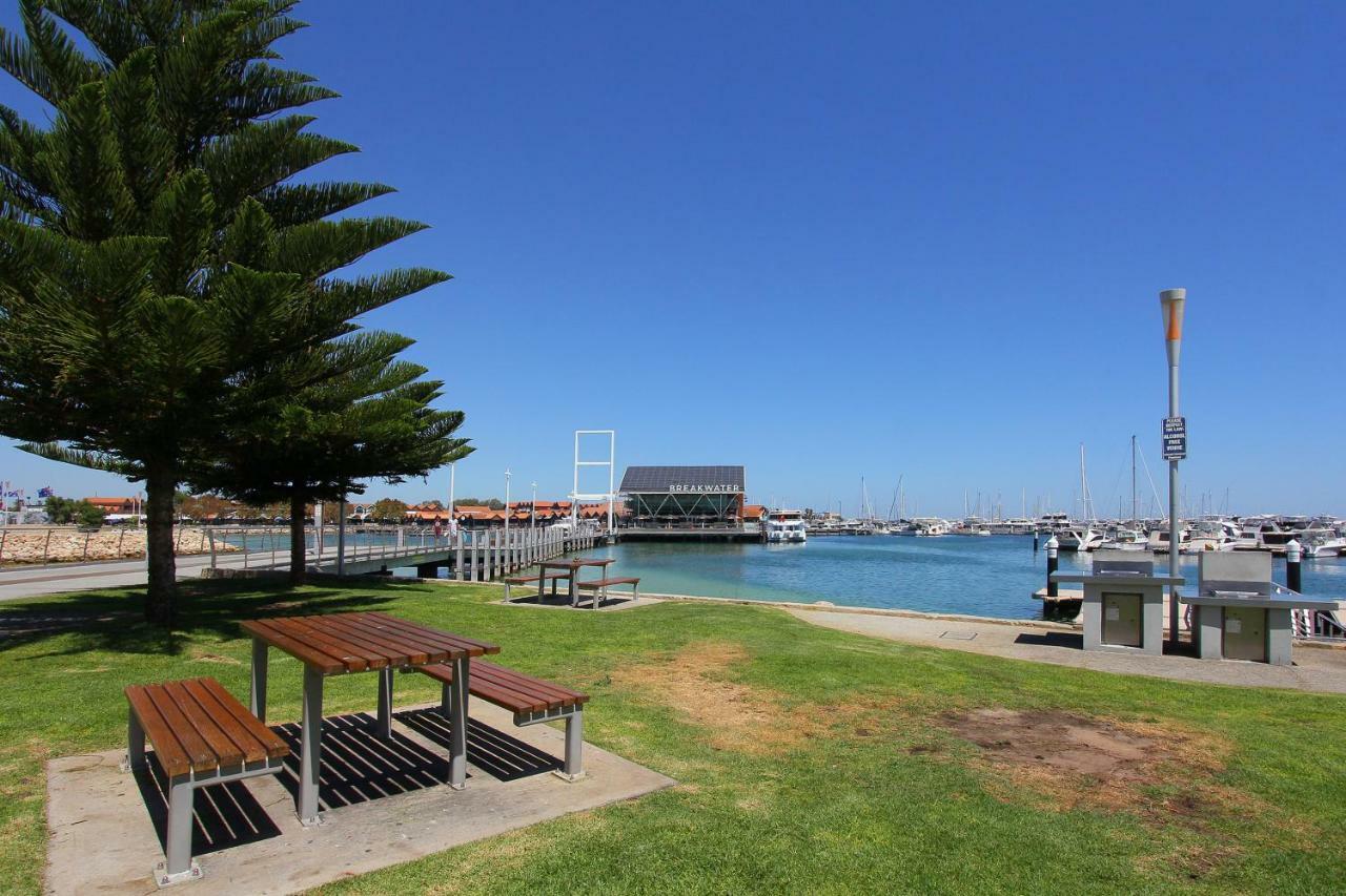 Hillarys Marina Perth