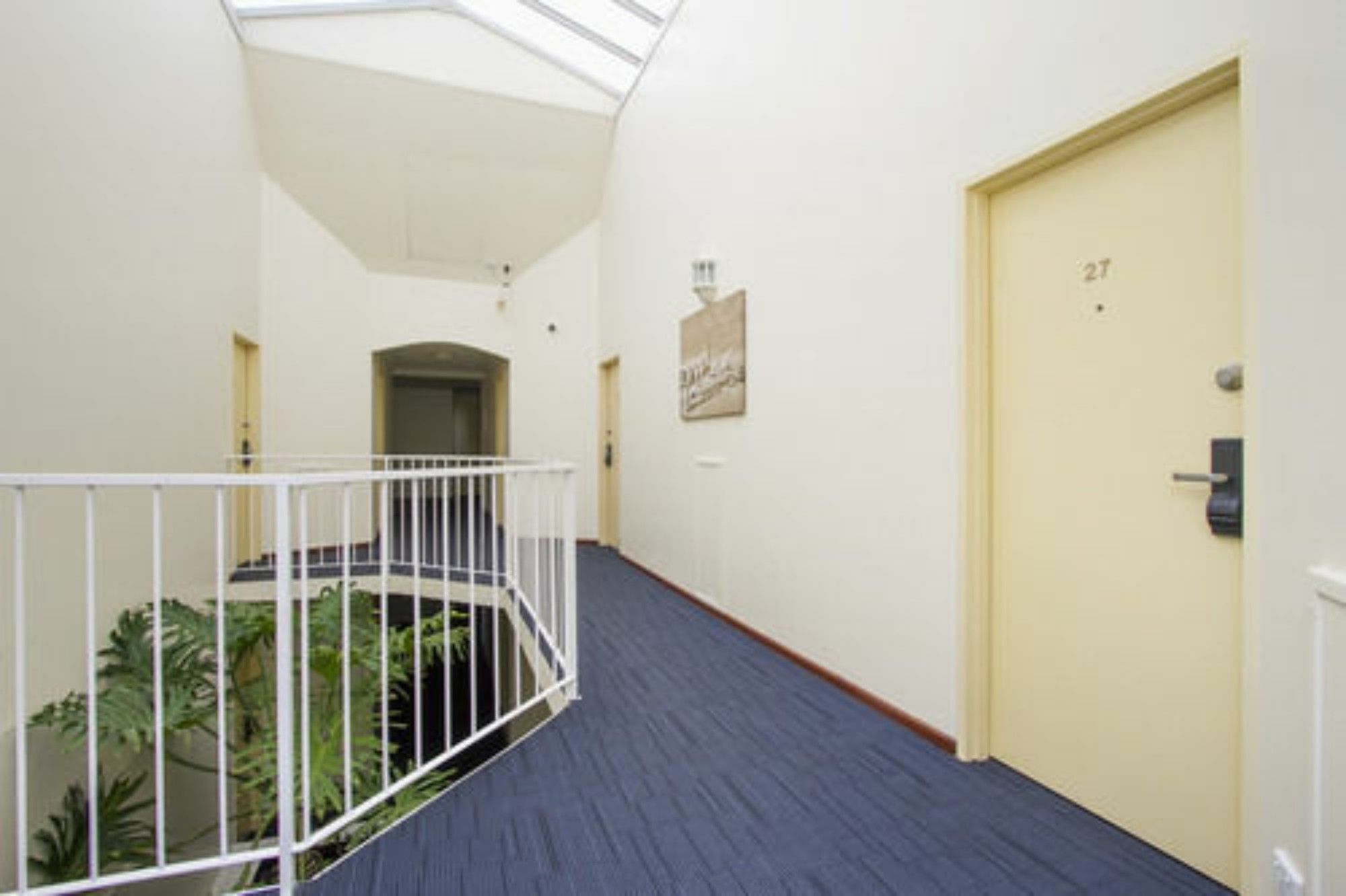 Windsor Lodge *