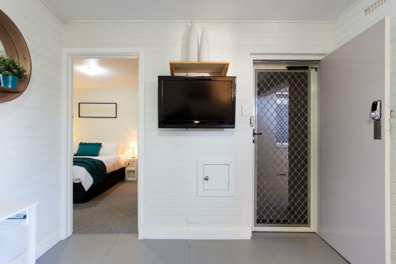 Apartment Hensman 5 - 1brm Unit With Courtyard & Parking *