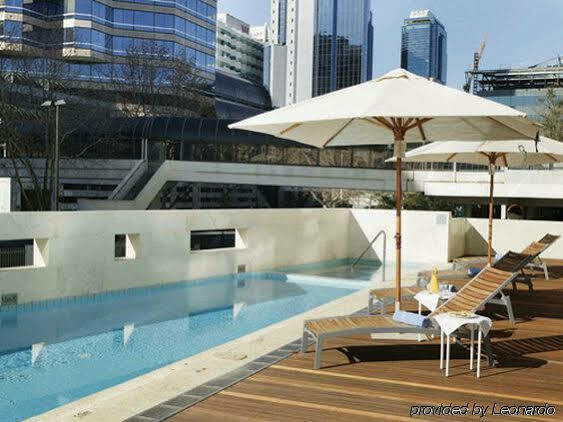 Aparthotel Adina 4*