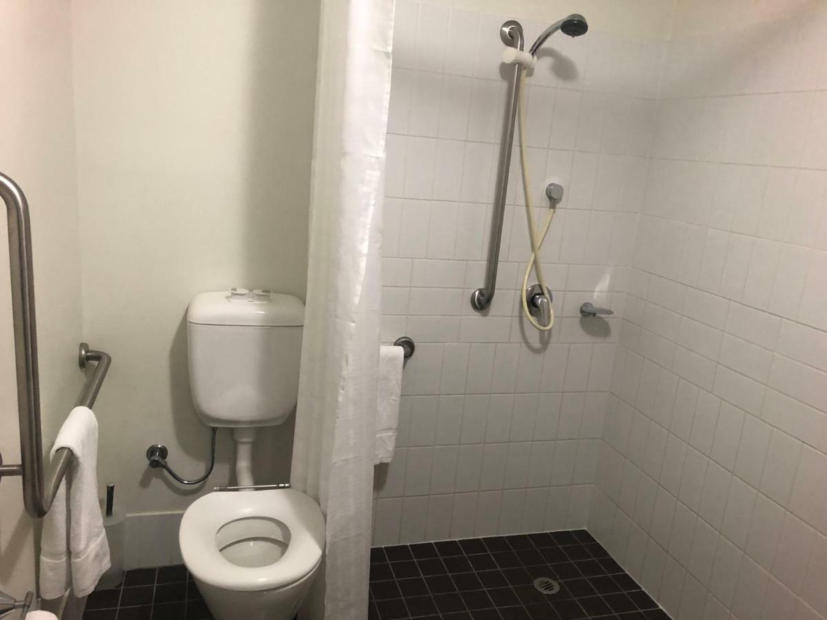 Quest On Rheola Aparthotel 4*