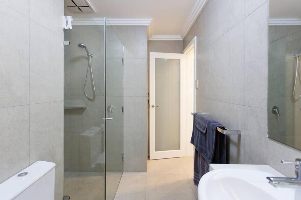Apartment M5 West Near Kings Park