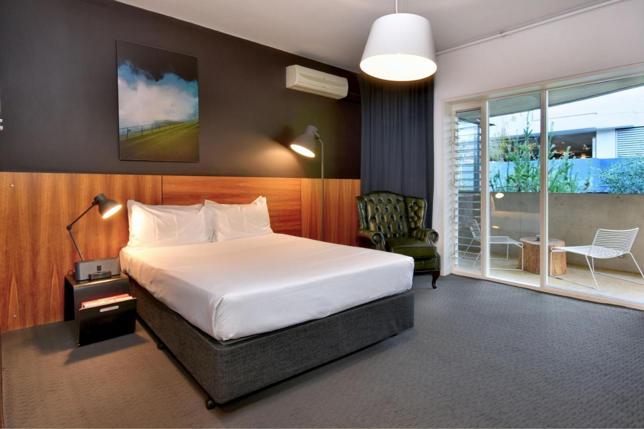 Riverview On Mount Street 4*