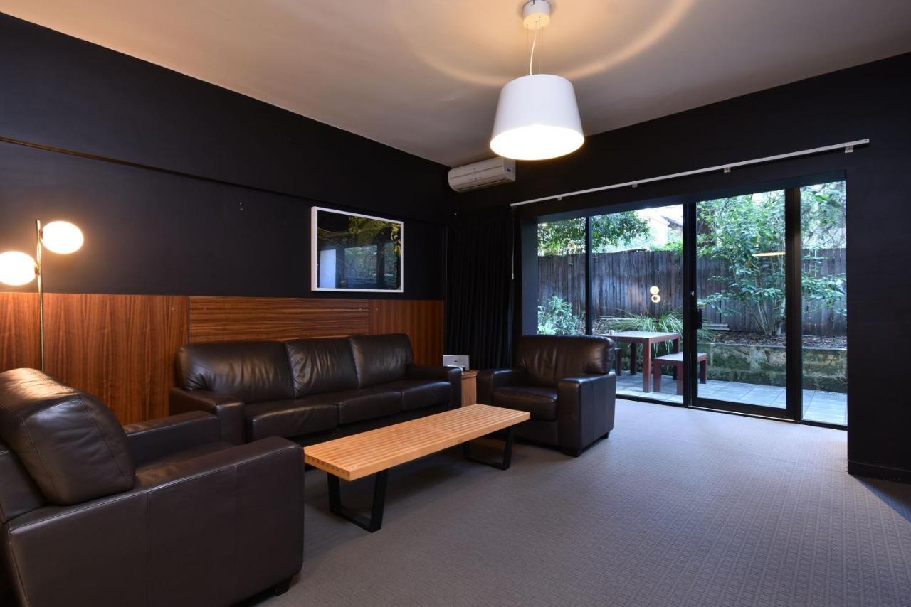Riverview On Mount Street 4*
