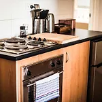 405 Charming Central Renovated Lift Sleep 4