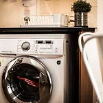 405 Charming Central Renovated Lift Sleep 4