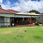 Comfortable Secure Homeshare