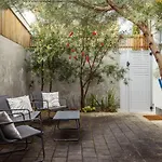 2 Chic Stylish Modern Family On Charles