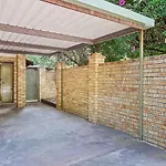 6 Tranquil Leafygreen Scarbbeach Townhse