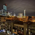 City River Views Free Parking Wifi Netflix Wine