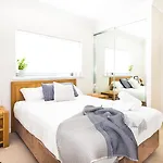 Airport Apartments By Vetroblu