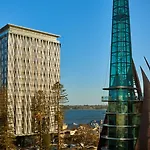 Doubletree By Hilton Perth Waterfront