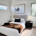 Tranquil Tree Views 2 Bedroom 2 Bathroom Apartment