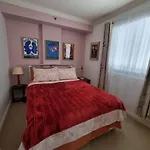 Little Monica Apartment- Spacious, Affordable & Central