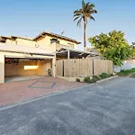 Modern Scarborough Townhouse