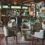 Indian Ocean Hotel
