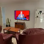 Single Room Share Bathroom And Kitchen