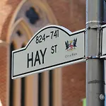 109 Simply Devine Hay St 2X2Apt Poolgym