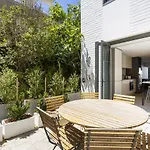 Cottesloe Horizons - Executive Escapes
