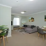 40 Modern & Chic Apt In East Perth