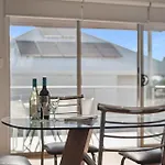 Applecross Riverside Apt