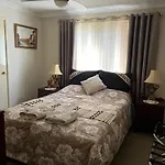 Ascot On Swan Bed & Breakfast