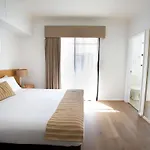 Holiday Apartment With Pool And Wifi