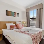2Bdr 1Bth - James Street Magic