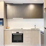 Modern Apartment In Cannington, Australia