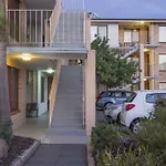 Burswood Lodge Apartments
