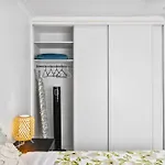 Malibu Apartments - Perth