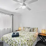 Malibu Apartments - Perth