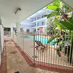 West Beach Lagoon 206 - Sleeps Three! Value!!!