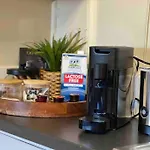 Humble & Cosy, In The Heart Of East Vic Park