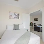 East Perth Apartment With Free Wi-Fi And Parking