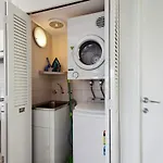 Cosy Apt In Subiaco With Free Parking