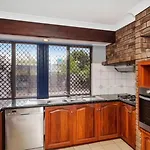 Long Stay Ens Mater Fifo Affordable Holiday Room Near Fremantle City Swan River And Murdoch University