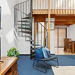 21 Cottesloe Steps To Beach - Sleeps 3