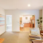 Victoria Avenue\'S Urban Retreat