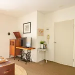 Victoria Avenue\'S Urban Retreat